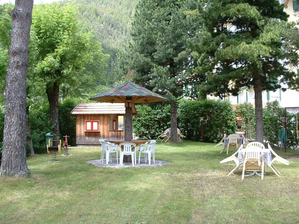 Hotel Montana Pozza di Fassa Dış mekan fotoğraf